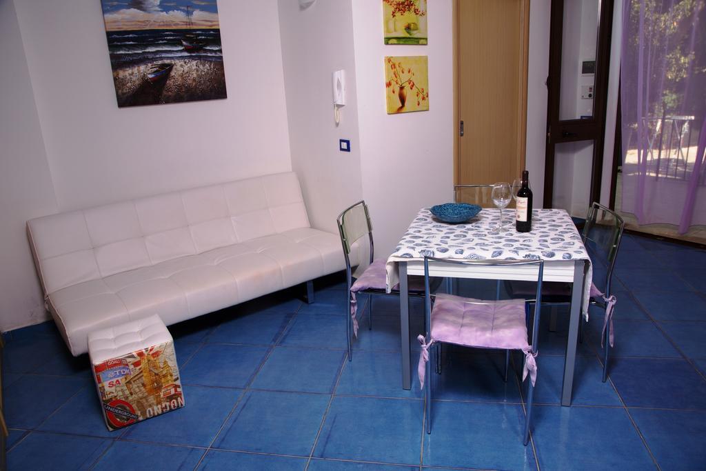 Villa Laila Balestrate Zimmer foto